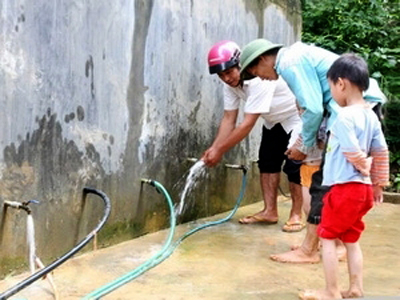Vietnam impulsa el acceso al agua potable y la protección ambiental en las zonas rurales
